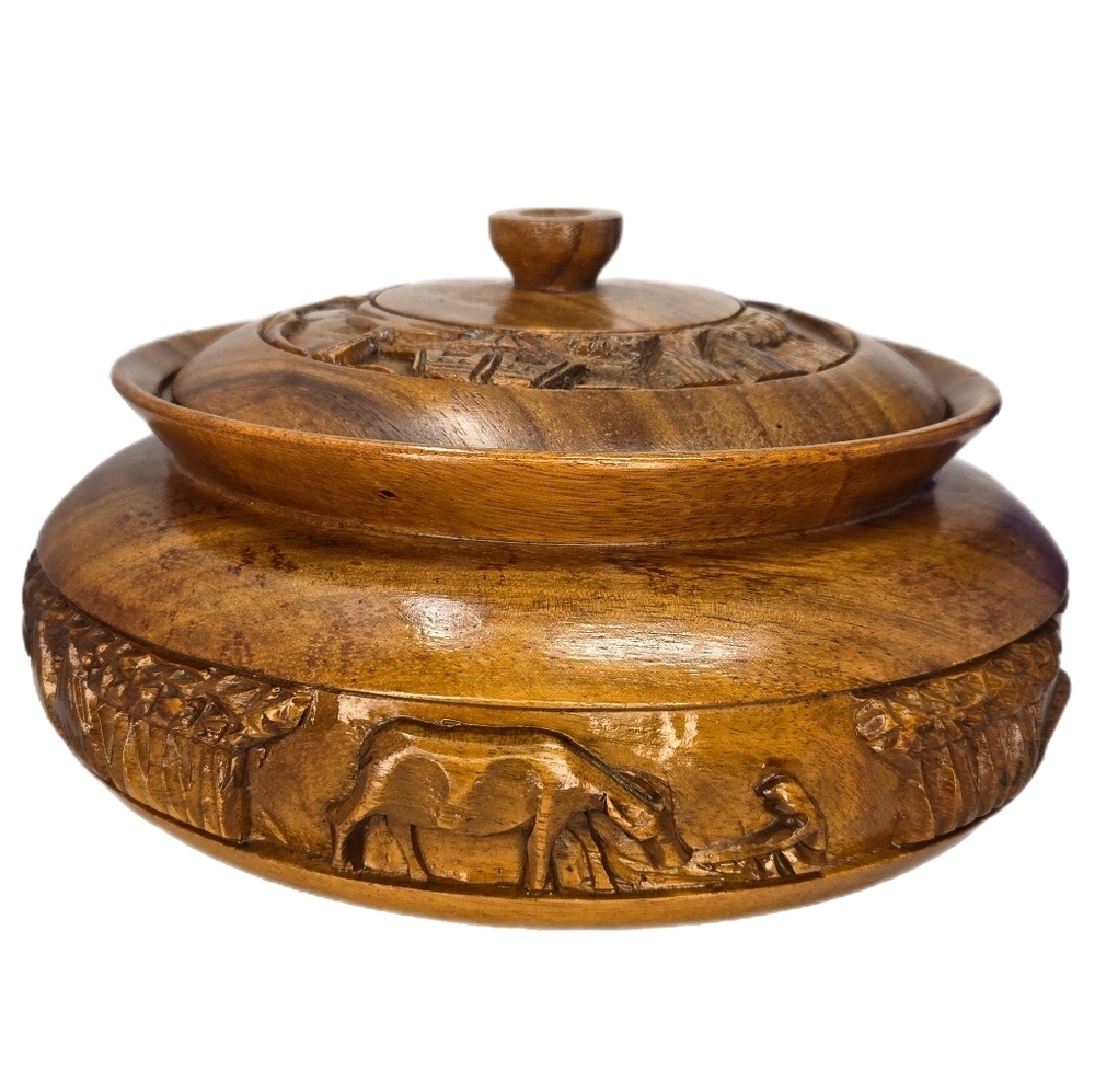 Beautifully Hand Carved 1969 Wood Bowl With Lid Asian Philippines Farm Life